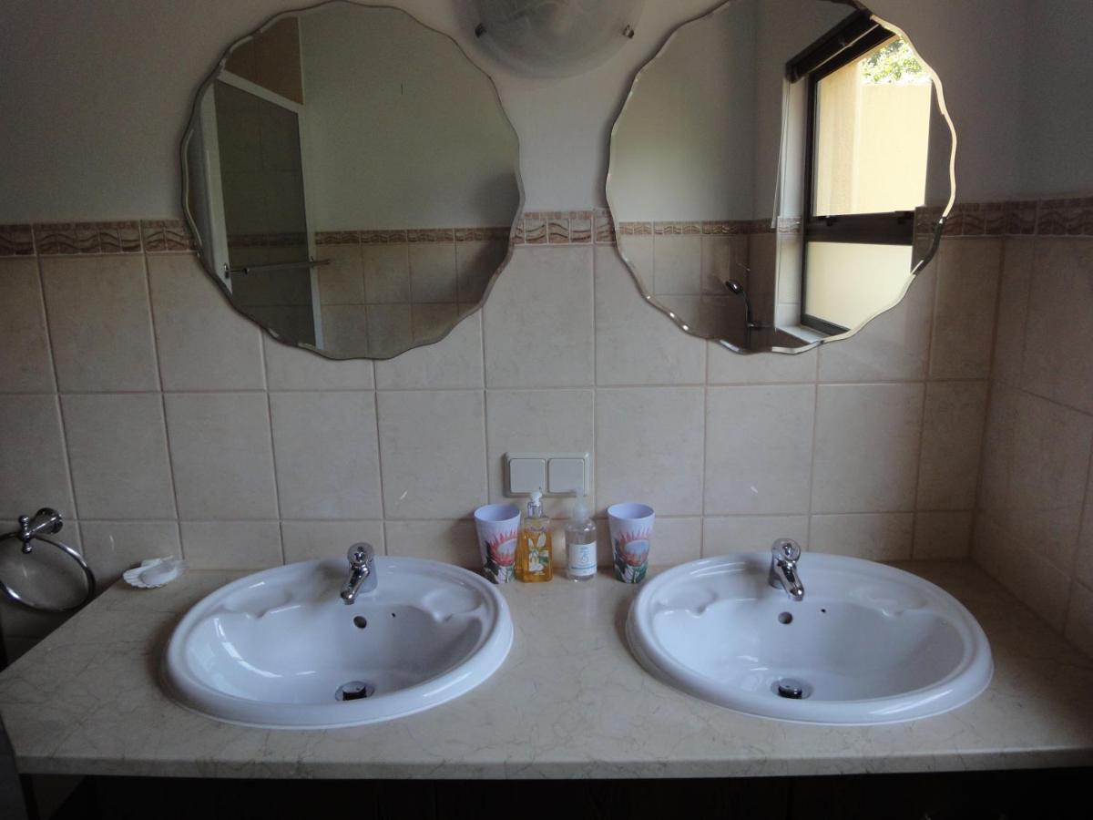 Haus Perlenblick Bed & Breakfast Paarl Ngoại thất bức ảnh